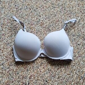 32D t-shirt push up bra